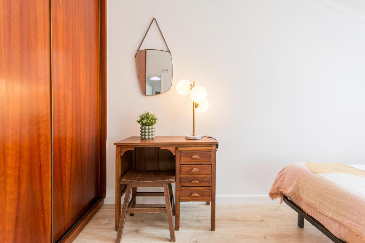 New Bright And Cozy Apartment In Graca Lisbon Luaran gambar